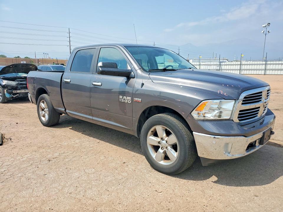 Продаж на аукціоні авто 2018 Ram 1500, vin: 1C6RR7TT1JS117000, номер лоту: 63585086