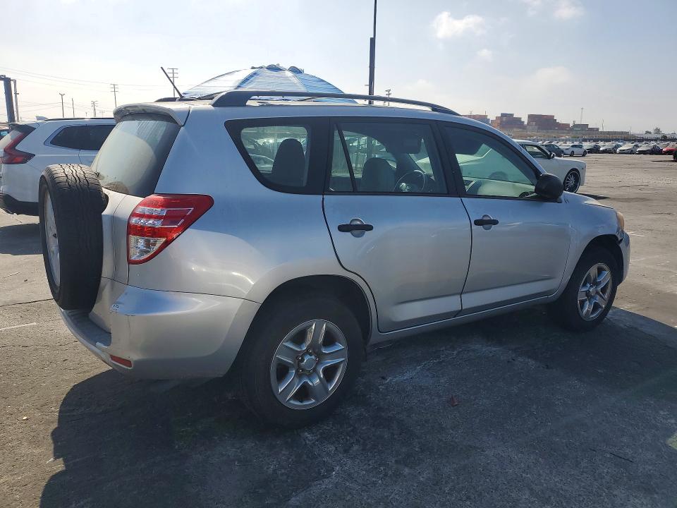 2012 Toyota Rav4 მანქანა იყიდება აუქციონზე, vin: 2T3ZK4DV6CW017061, აუქციონის ნომერი: 63250026