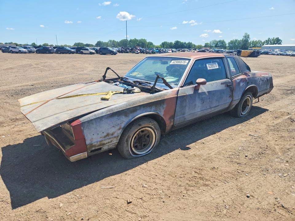 62986576 :رقم المزاد ، 1G1AZ37K8BK510051 vin ، 1981 Chevrolet Monte Carlo مزاد بيع
