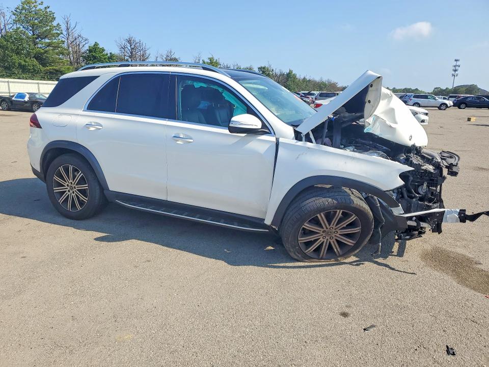 Продажа на аукционе авто 2025 Mercedes-benz Gle, vin: 4JGFB4FB6SB315490, номер лота: 64238216