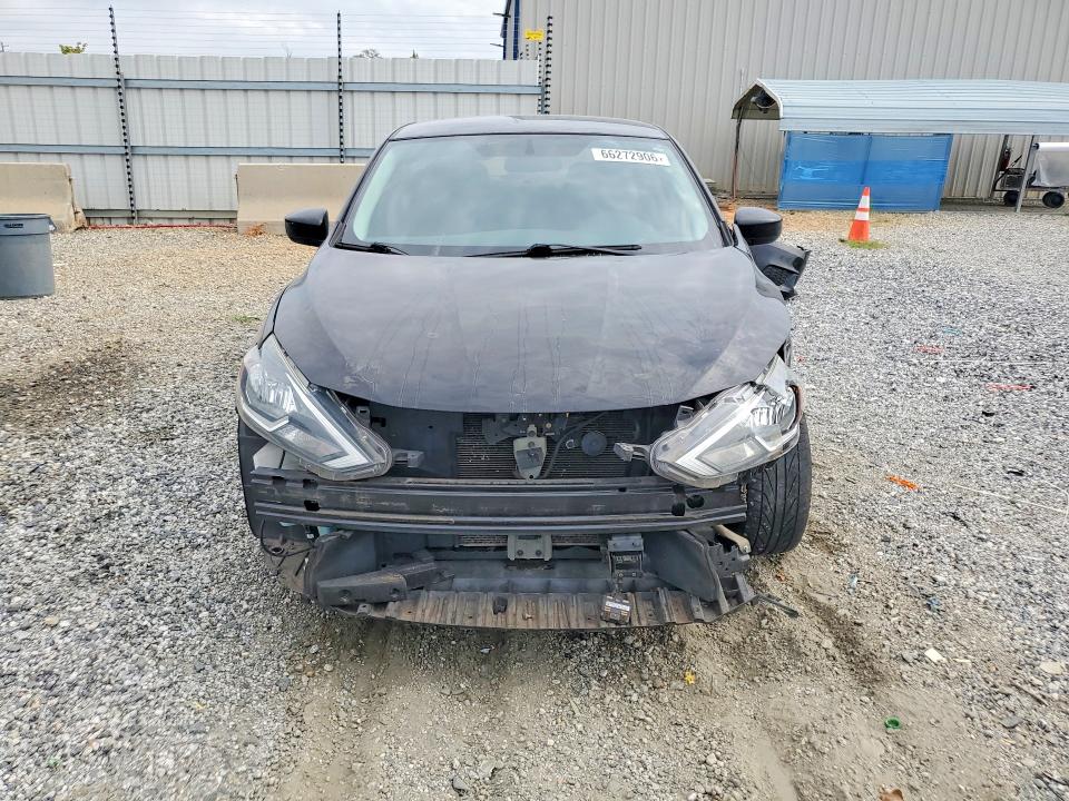 2018 Nissan Sentra მანქანა იყიდება აუქციონზე, vin: 3N1AB7AP1JY313796, აუქციონის ნომერი: 66272906