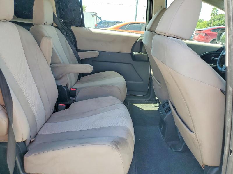 Продаж на аукціоні авто 2015 Mazda 5, vin: JM1CW2BL1F0184517, номер лоту: 64592196