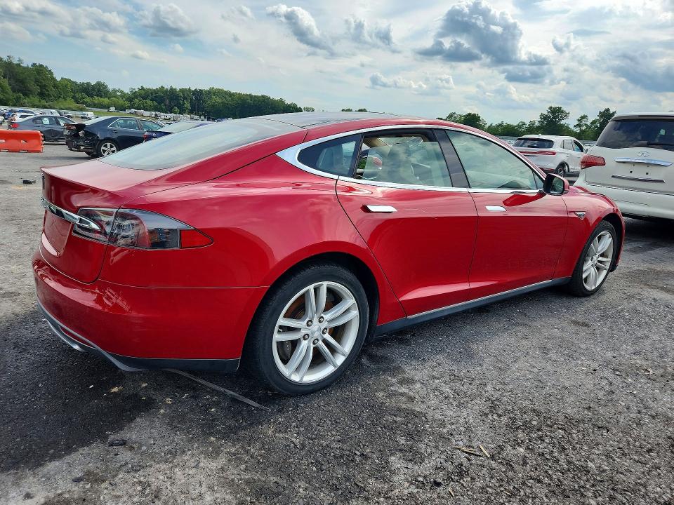 Продаж на аукціоні авто 2014 Tesla Model S, vin: 5YJSA1S10EFP43459, номер лоту: 65690566