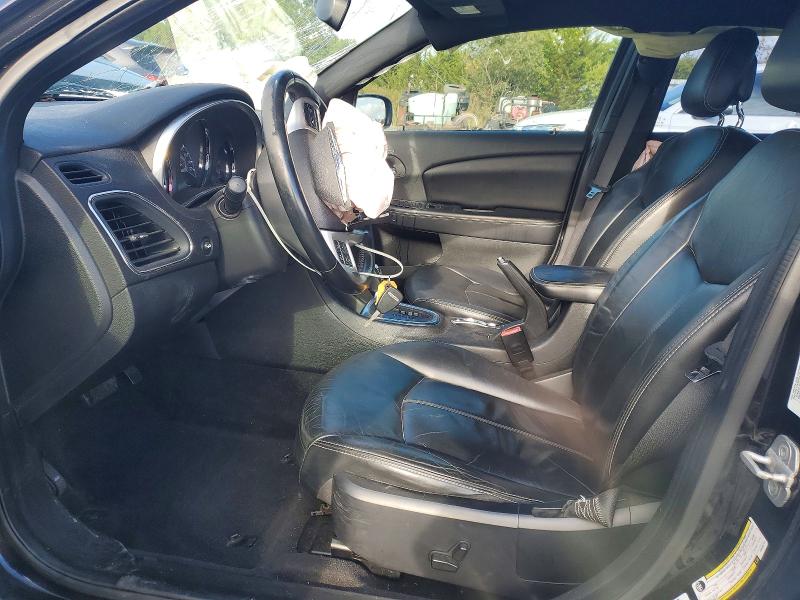 65493926 :رقم المزاد ، 1C3CCBCG4DN508719 vin ، 2013 Chrysler 200 مزاد بيع