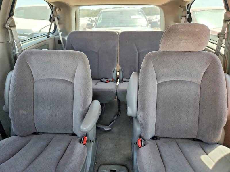 Aukcja sprzedaży 2001 Chrysler Town & Country, vin: 2C4GP74L71R381862, numer aukcji: 65147466
