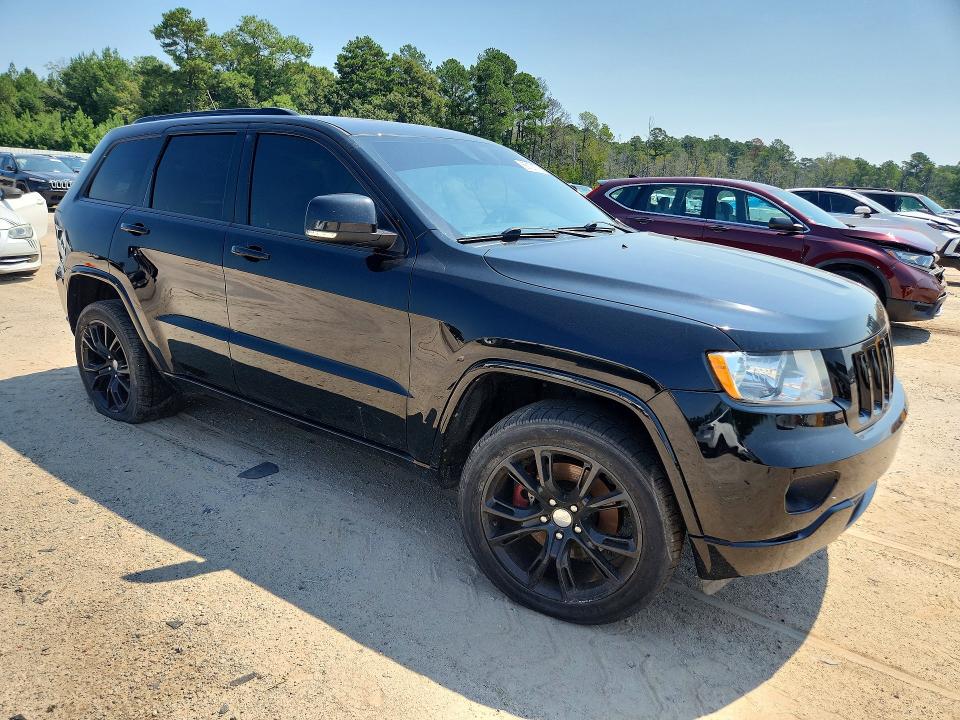 66101776 :رقم المزاد ، 1J4RR5GT2BC581667 vin ، 2011 Jeep Grand Cherokee مزاد بيع