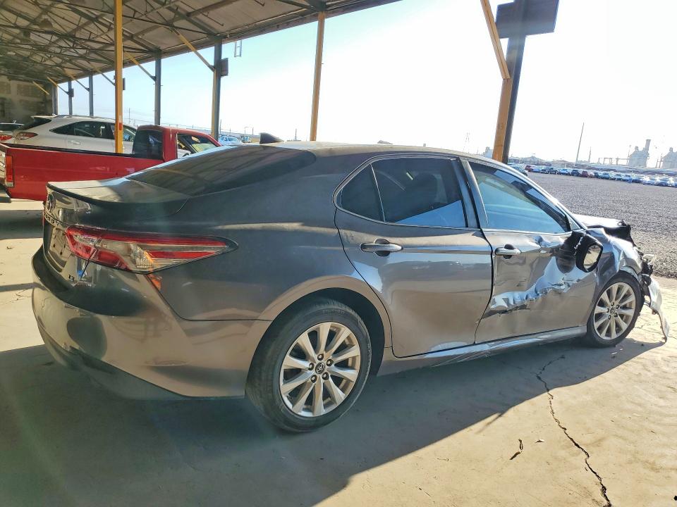 Продажа на аукционе авто 2019 Toyota Camry, vin: 4T1B11HK2KU699625, номер лота: 65032066