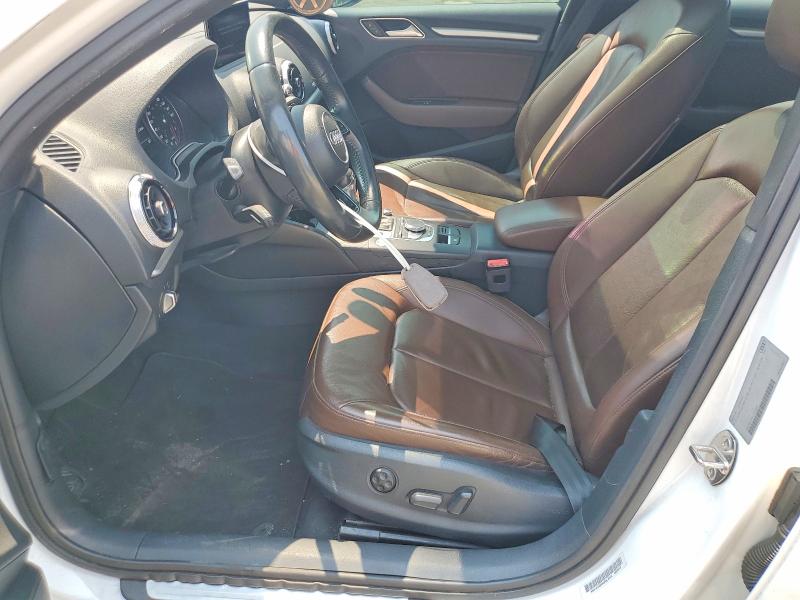 Продаж на аукціоні авто 2018 Audi A3, vin: WAUB8GFFXJ1047633, номер лоту: 64451206