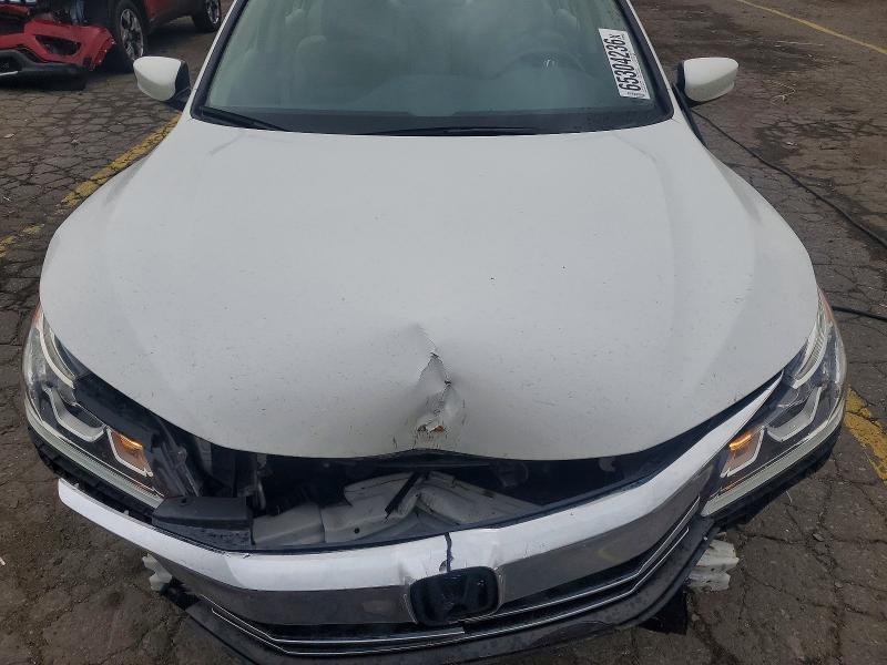 Продаж на аукціоні авто 2017 Honda Accord, vin: 1HGCR2F35HA101607, номер лоту: 65304236