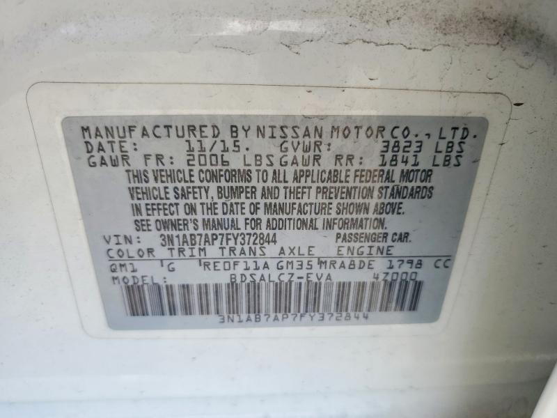 2015 Nissan Sentra მანქანა იყიდება აუქციონზე, vin: 3N1AB7AP7FY372844, აუქციონის ნომერი: 67294106