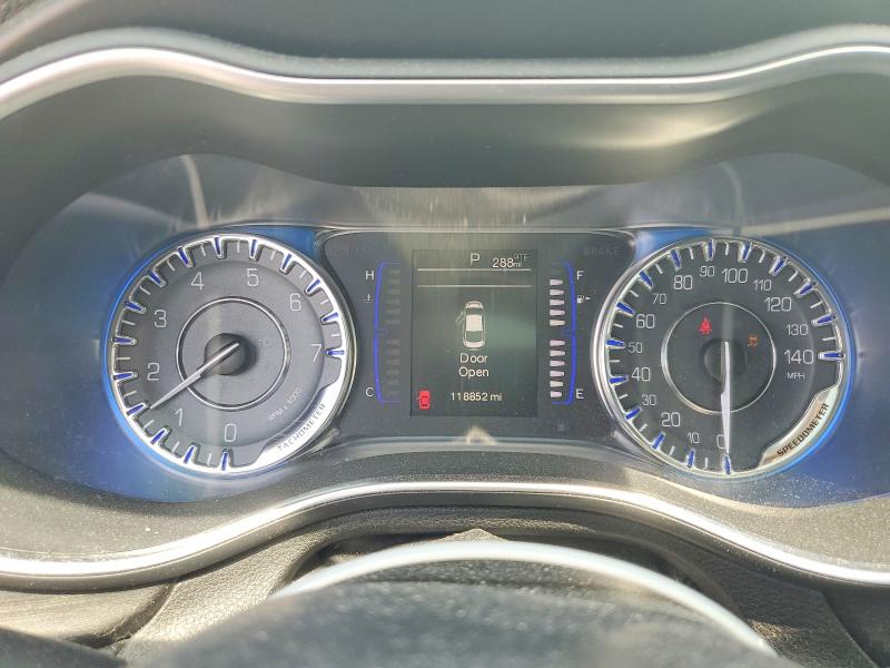 64850836 :رقم المزاد ، 1C3CCCAB2FN608723 vin ، 2015 Chrysler 200 مزاد بيع