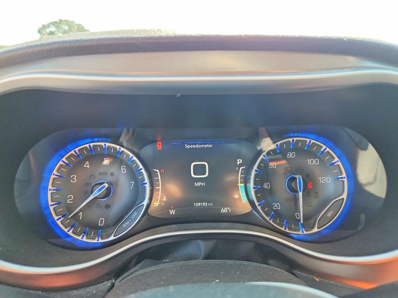 Продаж на аукціоні авто 2017 Chrysler Pacifica, vin: 2C4RC1GG9HR812728, номер лоту: 63185996