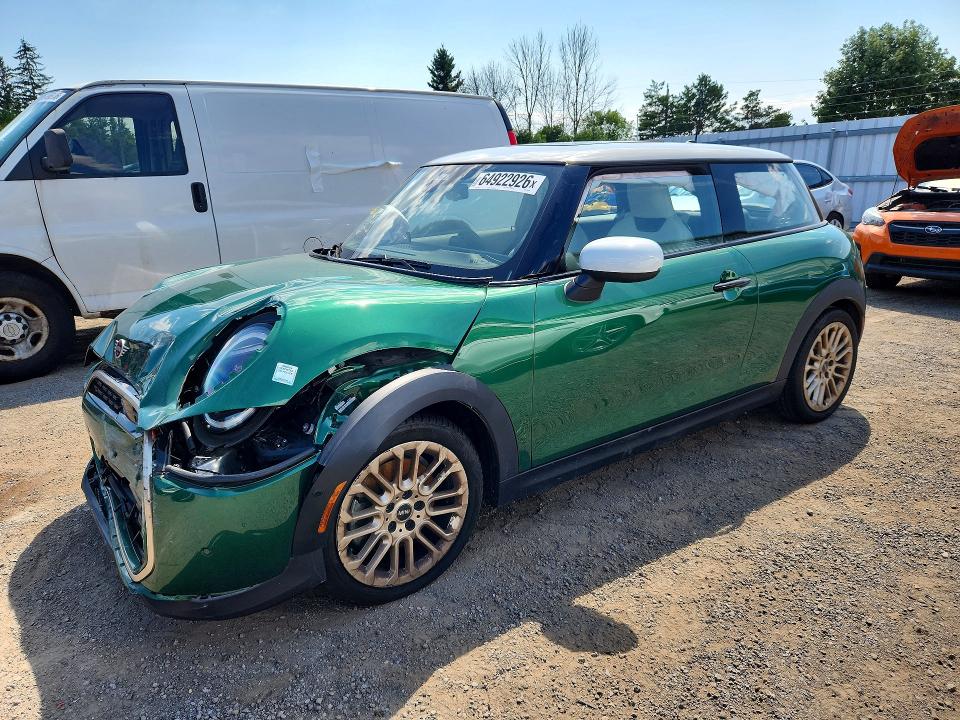 Продаж на аукціоні авто 2025 Mini Cooper, vin: WMW23GD05S2W12492, номер лоту: 64922926