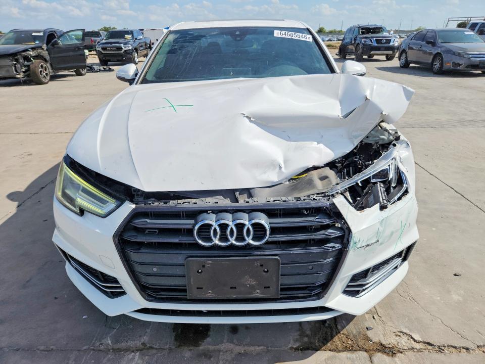 Продаж на аукціоні авто 2018 Audi A4, vin: WAUENAF44JA109884, номер лоту: 64605546