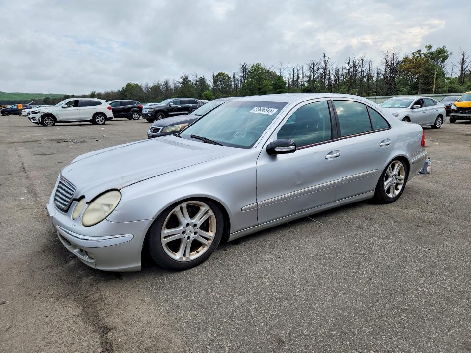 2004 Mercedes-benz E მანქანა იყიდება აუქციონზე, vin: WDBUF83J44X120902, აუქციონის ნომერი: 66686646
