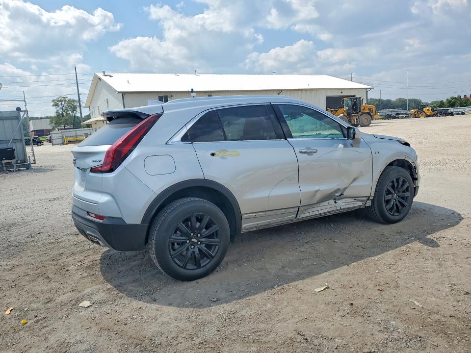 2022 Cadillac Xt4 მანქანა იყიდება აუქციონზე, vin: 1GYFZDR47NF131874, აუქციონის ნომერი: 63180006