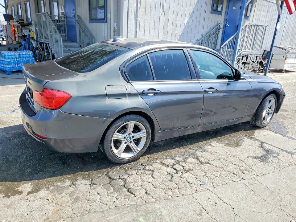 Продаж на аукціоні авто 2012 Bmw 328, vin: WBA3A5C56CF344719, номер лоту: 62875896