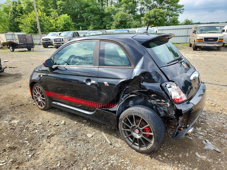 65242376 :رقم المزاد ، 3C3CFFFH7FT500149 vin ، 2015 Fiat 500 مزاد بيع