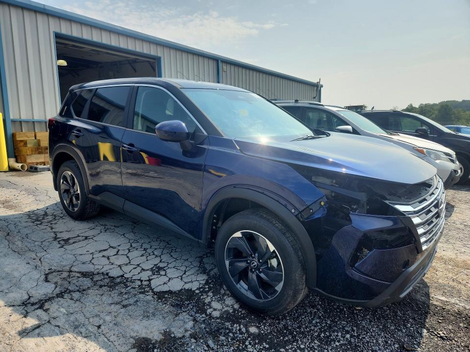 Продаж на аукціоні авто 2026 Nissan Rogue, vin: 5N1BT3BA2TC718087, номер лоту: 64714056