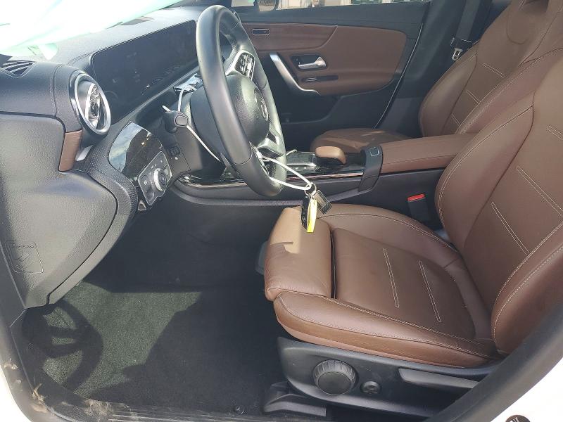 2022 Mercedes-benz Cla მანქანა იყიდება აუქციონზე, vin: W1K5J4GB2NN313262, აუქციონის ნომერი: 65226066