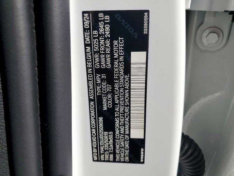 67371936 :رقم المزاد ، YV4L12UJ0S2509096 vin ، 2025 Volvo Xc40 مزاد بيع