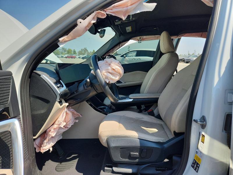64627046 :رقم المزاد ، WBX73EF09P5V72291 vin ، 2023 Bmw X1 مزاد بيع