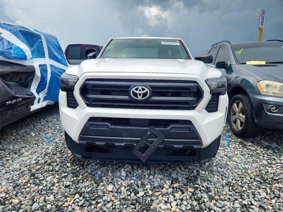 Продаж на аукціоні авто 2024 Toyota Tacoma, vin: 3TYJDAHN5RT006695, номер лоту: 62664006