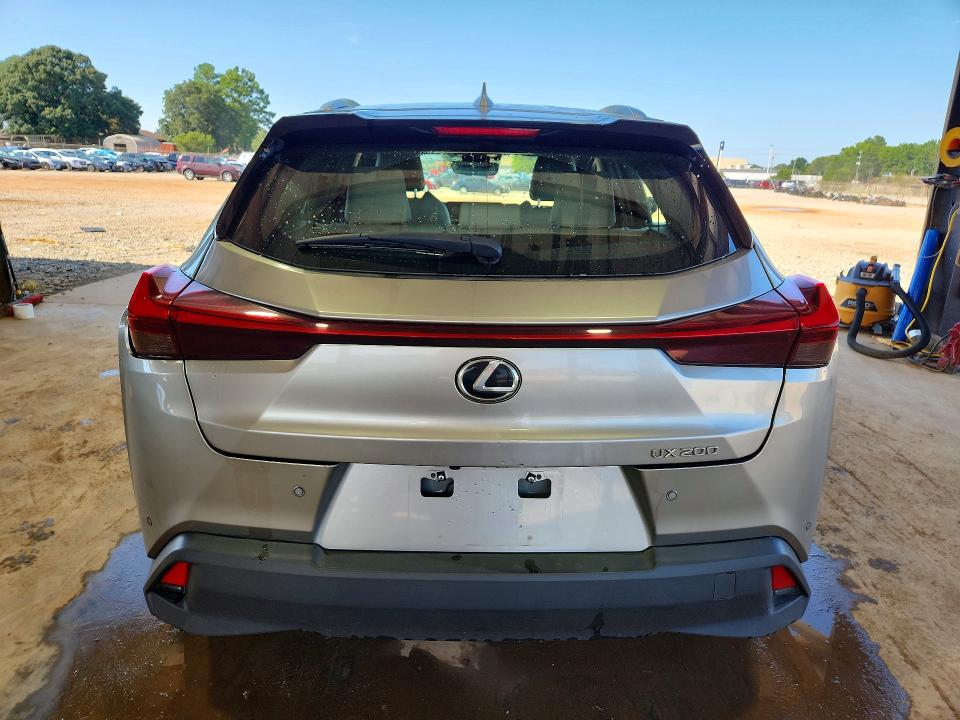 65388516 :رقم المزاد ، JTHP3JBH9N2056530 vin ، 2022 Lexus Ux 200 مزاد بيع