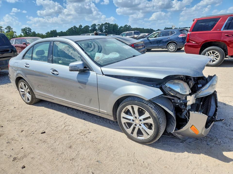 Продаж на аукціоні авто 2014 Mercedes-benz C, vin: WDDGF4HB0EA953504, номер лоту: 65742536