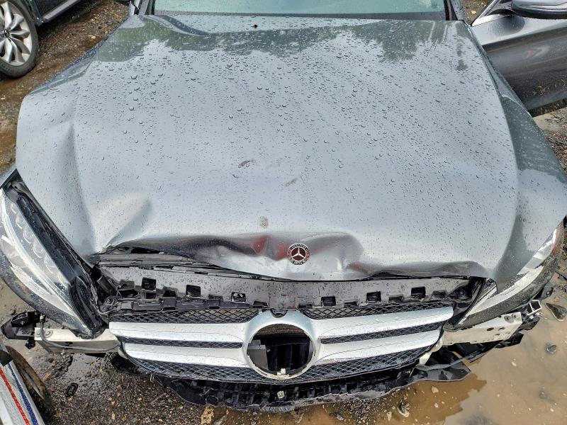 63827566 :رقم المزاد ، 55SWF4KB6JU234675 vin ، 2018 Mercedes-benz C مزاد بيع