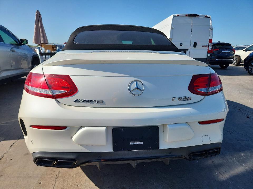 65392466 :رقم المزاد ، WDDWK8HB7HF477094 vin ، 2017 Mercedes-benz C مزاد بيع