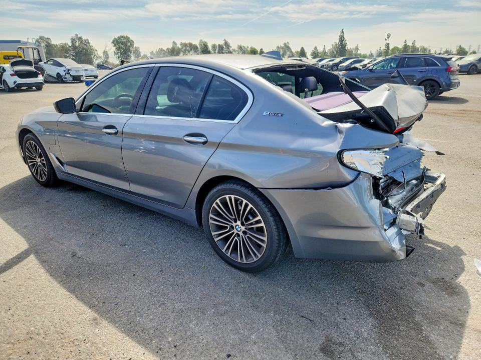 65602346 :رقم المزاد ، WBAJA9C56JB252917 vin ، 2018 Bmw 530e مزاد بيع