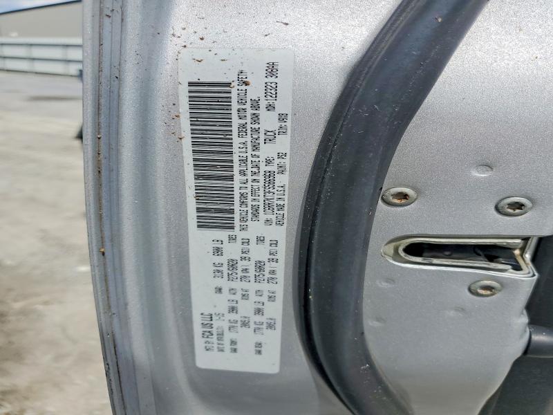63422646 :رقم المزاد ، 1C6RR7KT3FS586968 vin ، 2015 Ram 1500 مزاد بيع