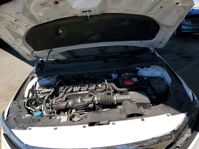 65284706 :رقم المزاد ، 1HGCV1F38JA147833 vin ، 2018 Honda Accord مزاد بيع