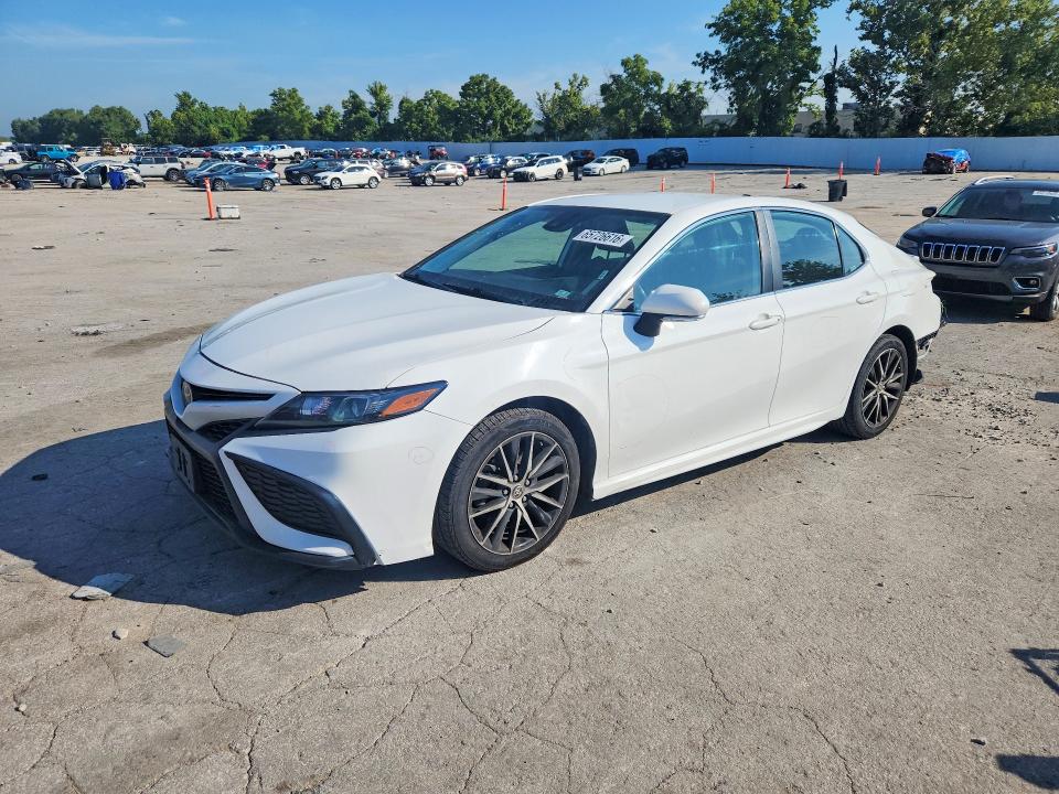 2023 Toyota Camry მანქანა იყიდება აუქციონზე, vin: 4T1G11AK1PU733884, აუქციონის ნომერი: 65726616