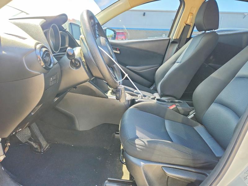 2019 Toyota Yaris მანქანა იყიდება აუქციონზე, vin: 3MYDLBYV9KY524987, აუქციონის ნომერი: 63645036