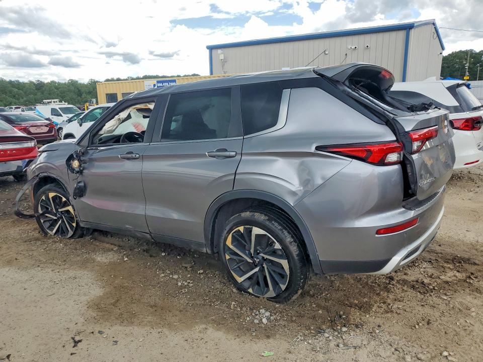 Продаж на аукціоні авто 2022 Mitsubishi Outlander, vin: JA4J4UA89NZ049876, номер лоту: 63164046