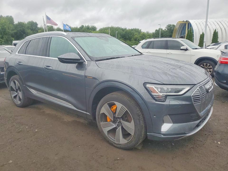 Aukcja sprzedaży 2019 Audi E-tron, vin: WA1VAAGE3KB006760, numer aukcji: 65273426