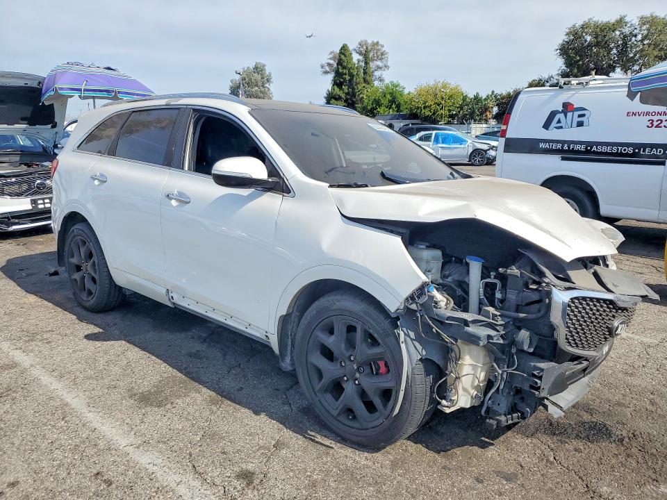 65386426 :رقم المزاد ، 5XYPK4A54GG107857 vin ، 2016 Kia Sorento مزاد بيع