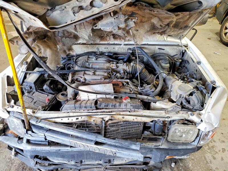 1989 Toyota Pickup მანქანა იყიდება აუქციონზე, vin: JT4VN82N6K0002305, აუქციონის ნომერი: 66073976