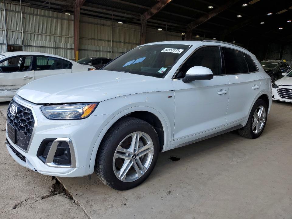 66958176 :رقم المزاد ، WA1E2AFY9M2090773 vin ، 2021 Audi Q5 E مزاد بيع