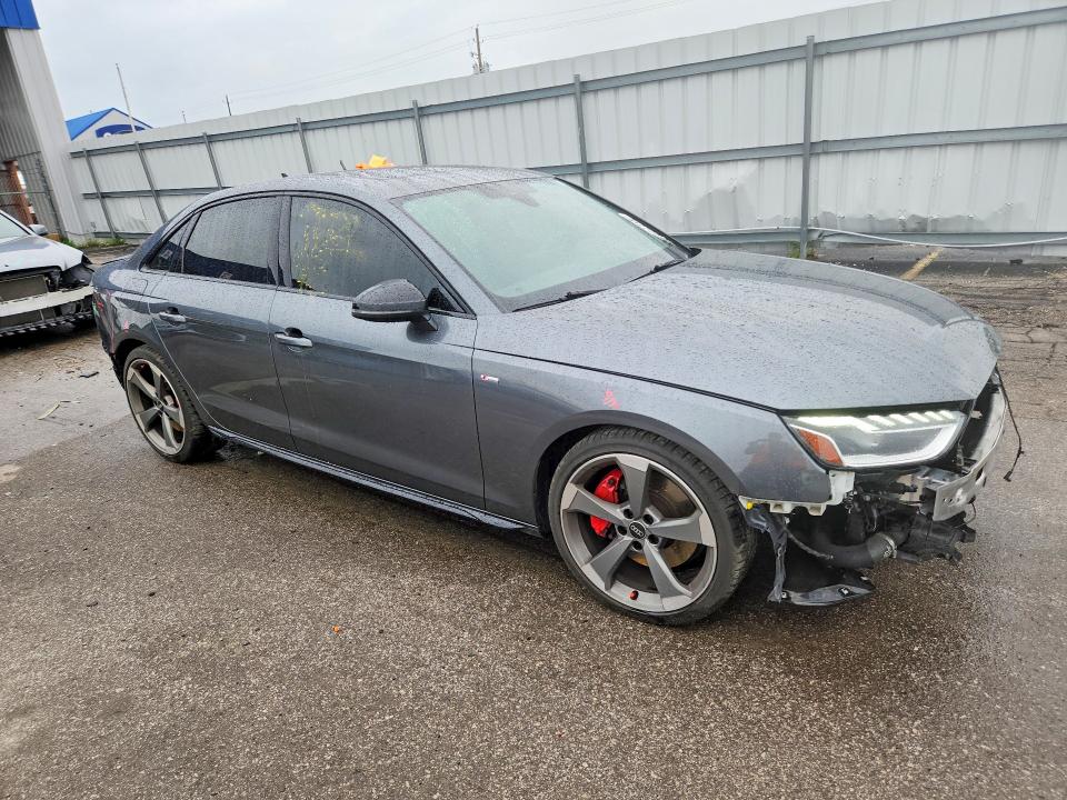 Aukcja sprzedaży 2022 Audi A4, vin: WAUFAAF41NA015810, numer aukcji: 64272236