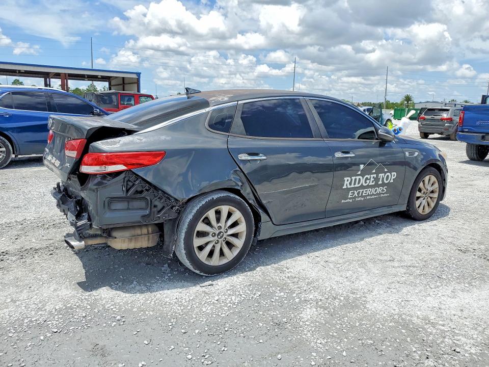 2016 Kia Optima მანქანა იყიდება აუქციონზე, vin: 5XXGU4L33GG014127, აუქციონის ნომერი: 64367286