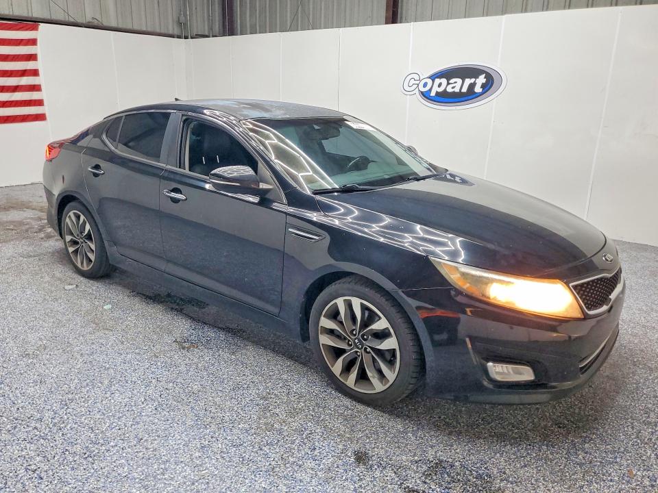 66444806 :رقم المزاد ، 5XXGR4A7XFG512928 vin ، 2015 Kia Optima مزاد بيع