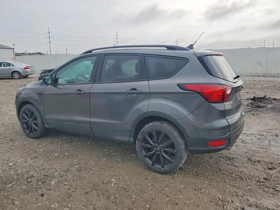 Продажа на аукционе авто 2019 Ford Escape, vin: 1FMCU9GD9KUA95776, номер лота: 64827326