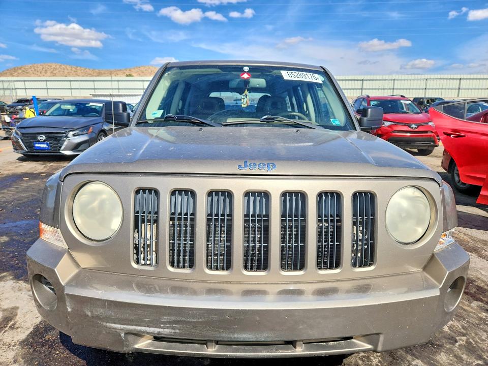 2007 Jeep Patriot მანქანა იყიდება აუქციონზე, vin: 1J8FF28W37D392562, აუქციონის ნომერი: 65289176