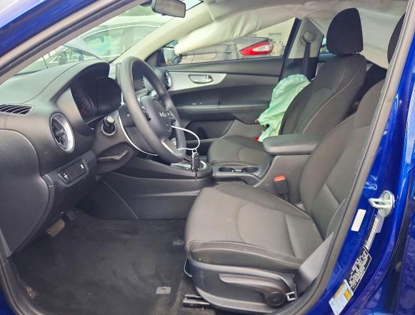 65605266 :رقم المزاد ، 3KPF24AD3NE437146 vin ، 2022 Kia Forte مزاد بيع