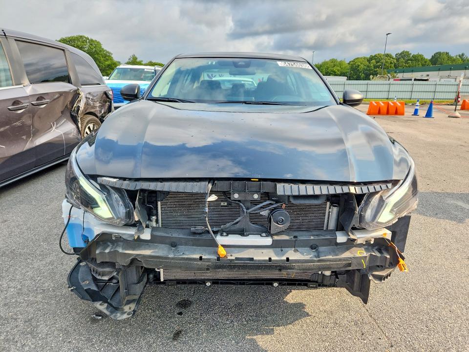 2025 Nissan Altima მანქანა იყიდება აუქციონზე, vin: 1N4BL4DV7SN326726, აუქციონის ნომერი: 64754636