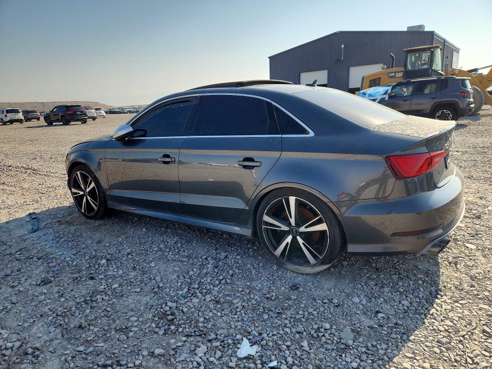 63840586 :رقم المزاد ، WAUBFGFF4F1034082 vin ، 2015 Audi S3 مزاد بيع