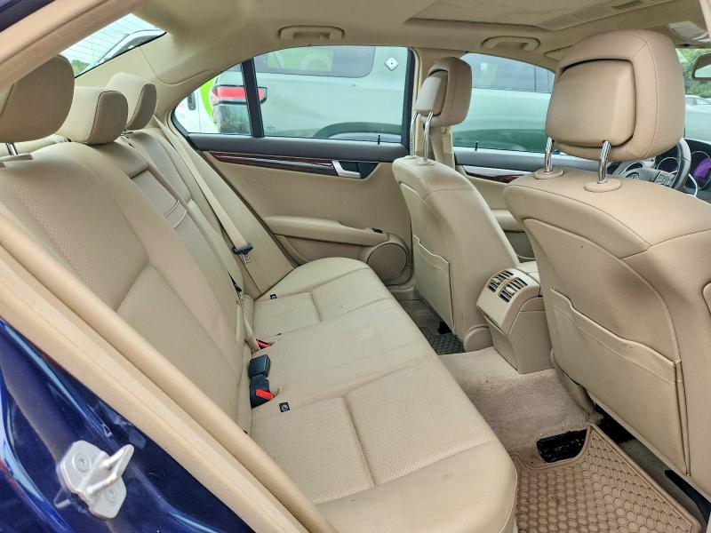 65796946 :رقم المزاد ، WDDGF8AB6ER322923 vin ، 2014 Mercedes-benz C مزاد بيع